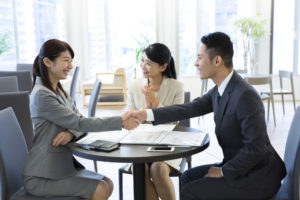 毎週会う、取引先の人を好きになってしまったあなたへ